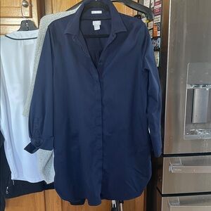 Chico’s Size 2 (12) No-iron Chic Stretch Navy Long Sleeve Button Up Blouse Top